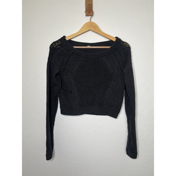 Lululemon Copped Gray Cable Knit Sweater Size 4-6 - Picture 1 of 4